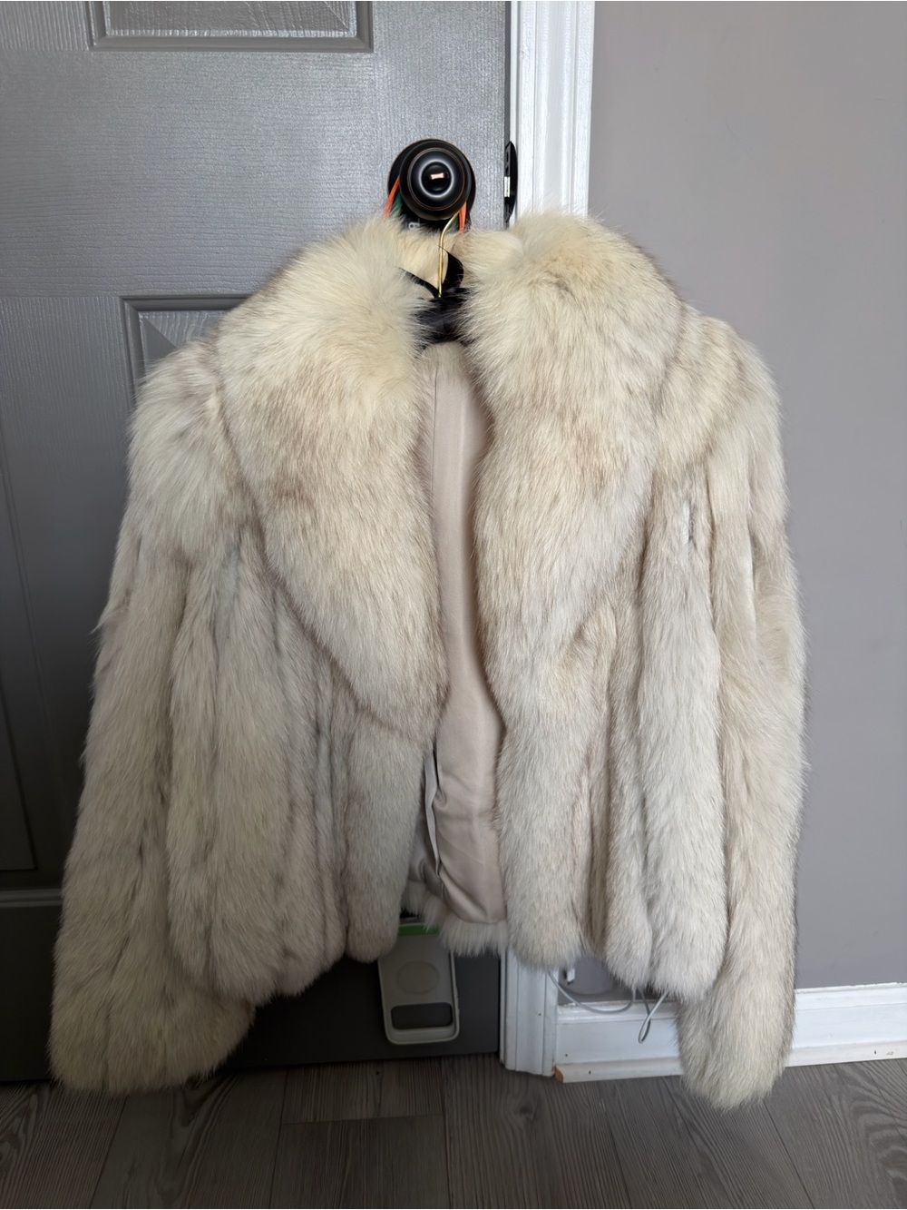 Plush Grayish Fox Fur Women's Short Jacket - Luxe Winter Coat